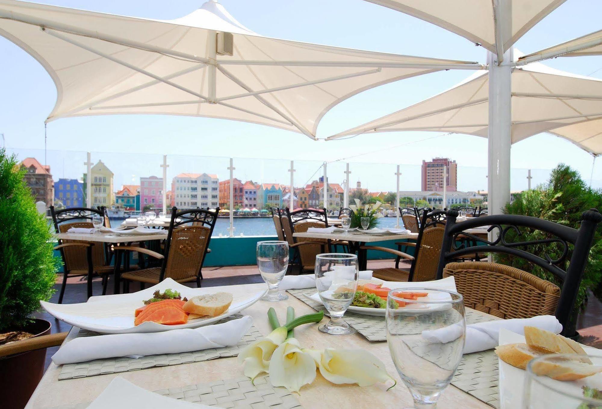 Otrobanda Hotel 빌렘스타트 레스토랑 사진